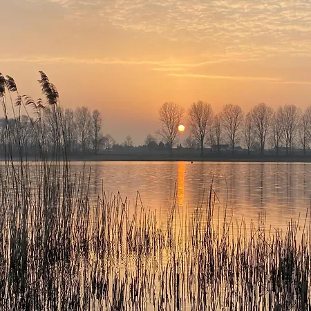 Pet Friendly In With View Kerkdriel